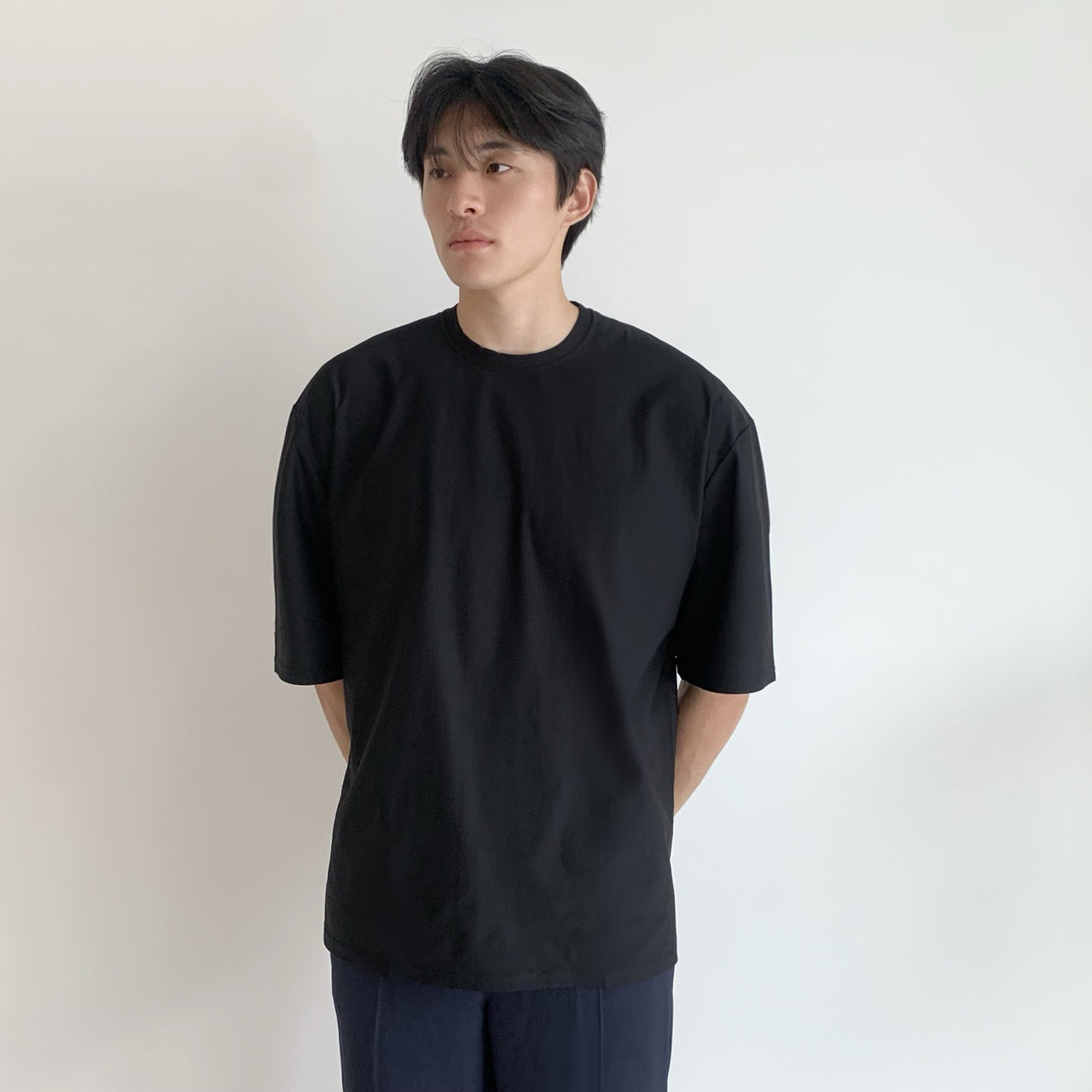 쿨링반팔티 남자흰티 레이어드흰티 20수 어깨넓어보이는옷 남자이너티 비침없는 안비치는 이미지 8