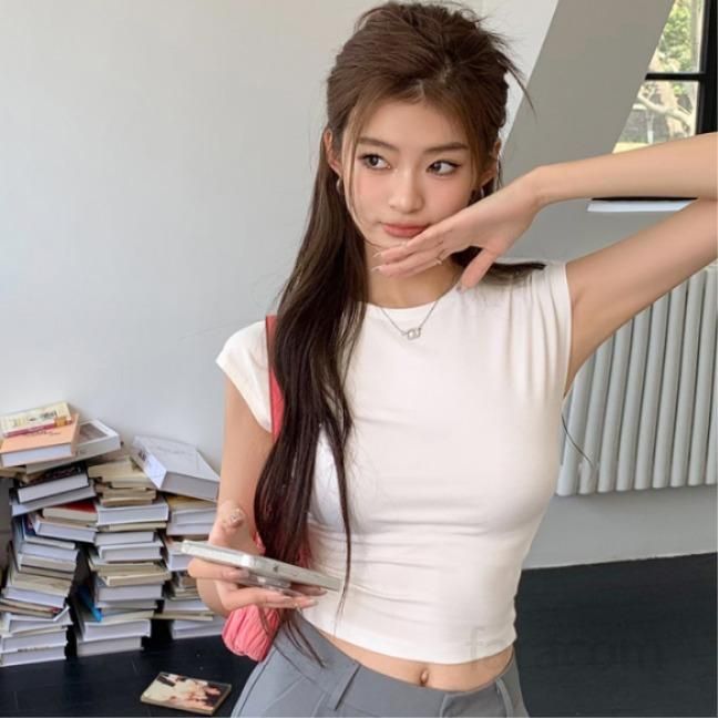 여성 여름 베이직 라운드넥 탄탄한 면 크롭 반팔 티셔츠 캡소매 슬림핏 데일리룩 무지티셔츠 8191 - 상품 이미지