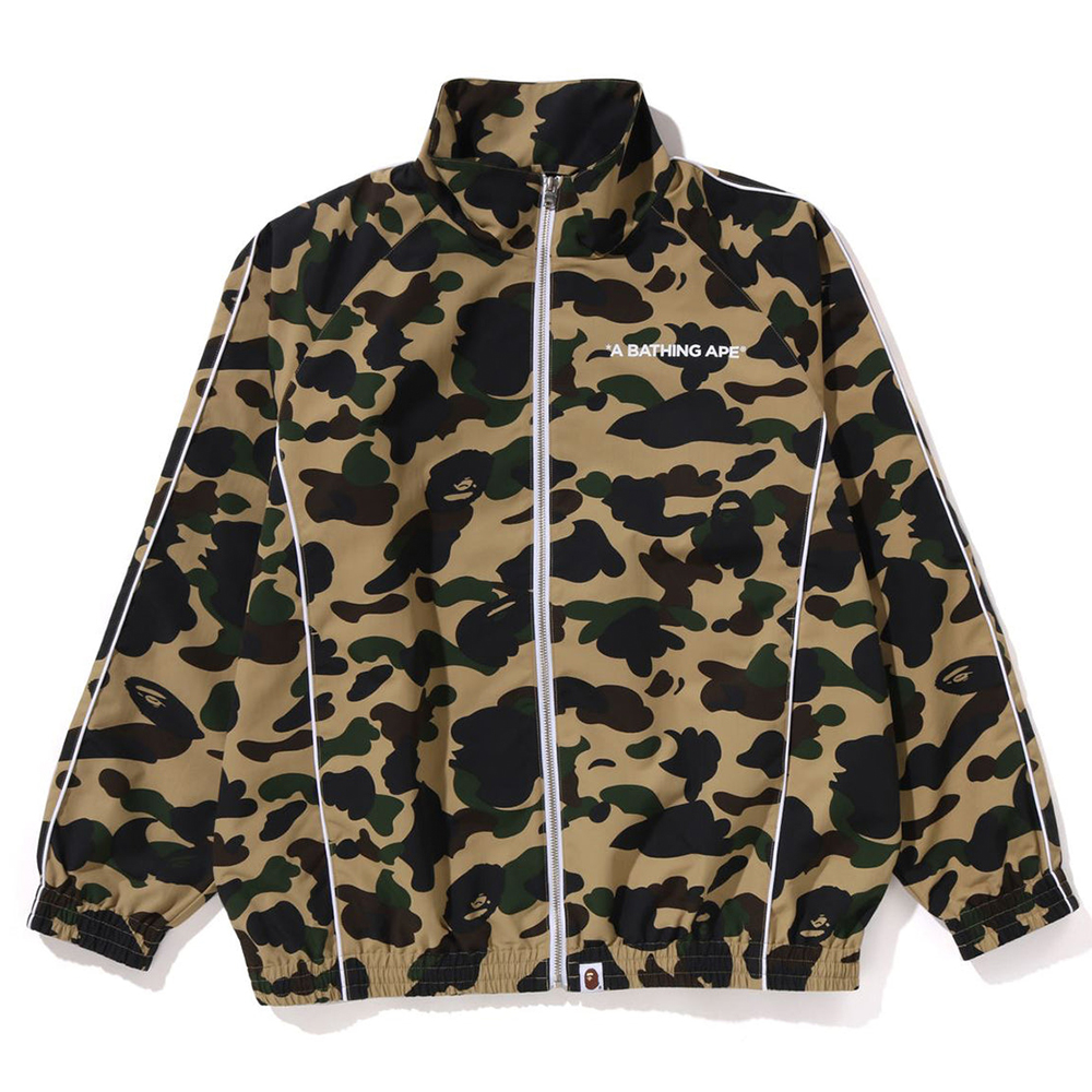 베이프 우먼즈 자켓 1ST CAMO TRACK JACKET 1L80-240-002 - 상품 이미지