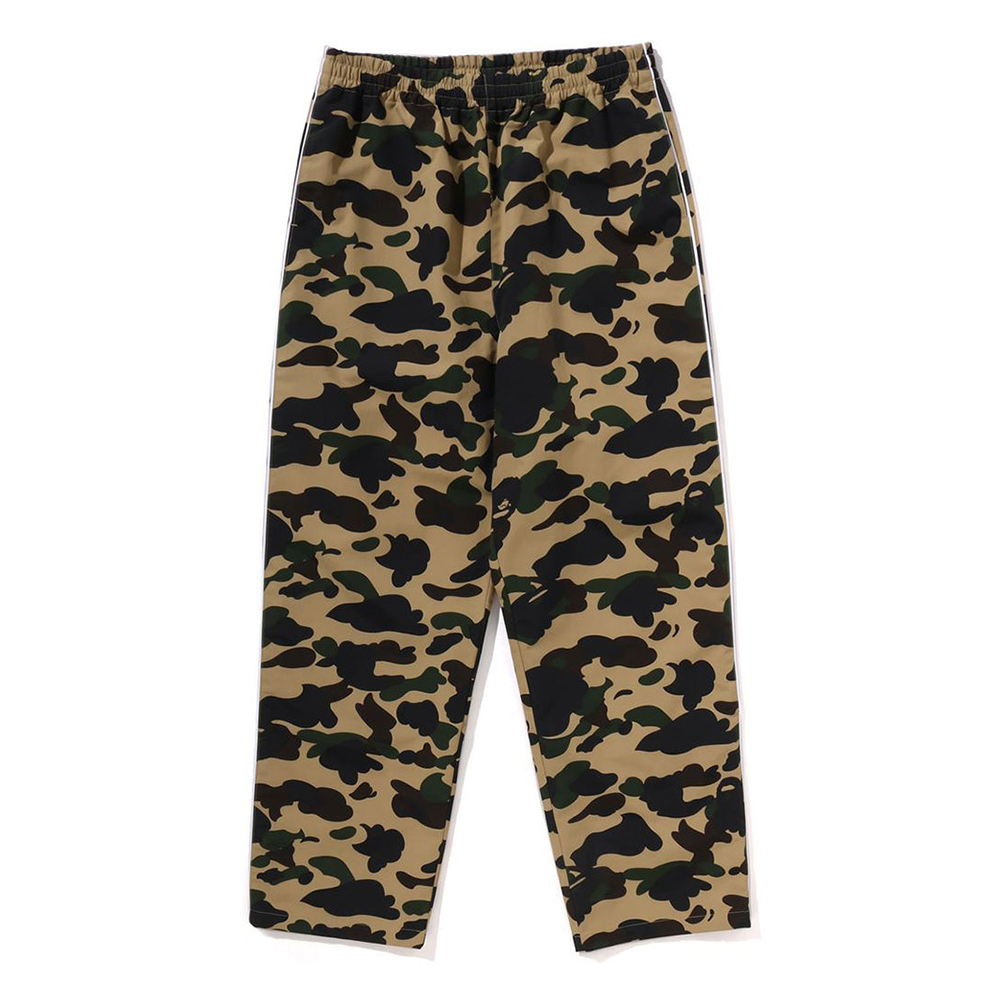 베이프 우먼즈 바지 1ST CAMO TRACK PANTS 1L80-252-005 - 상품 이미지