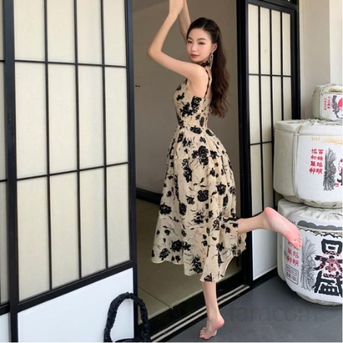 여성 플라워패턴 민소매 슬립 A라인 미디 원피스 하이웨이스트 휴양지룩 데이트룩 봄 여름 6997 - 상품 이미지