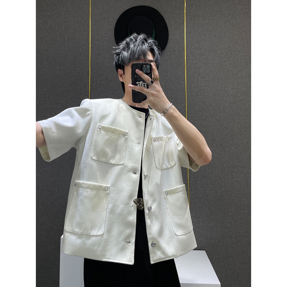 남자 화이트 반팔자켓 노카라 라운드넥 명품느낌 단추포인트 어깨넓어보이는 디자인 여름 하객룩 - 상세 이미지 3
