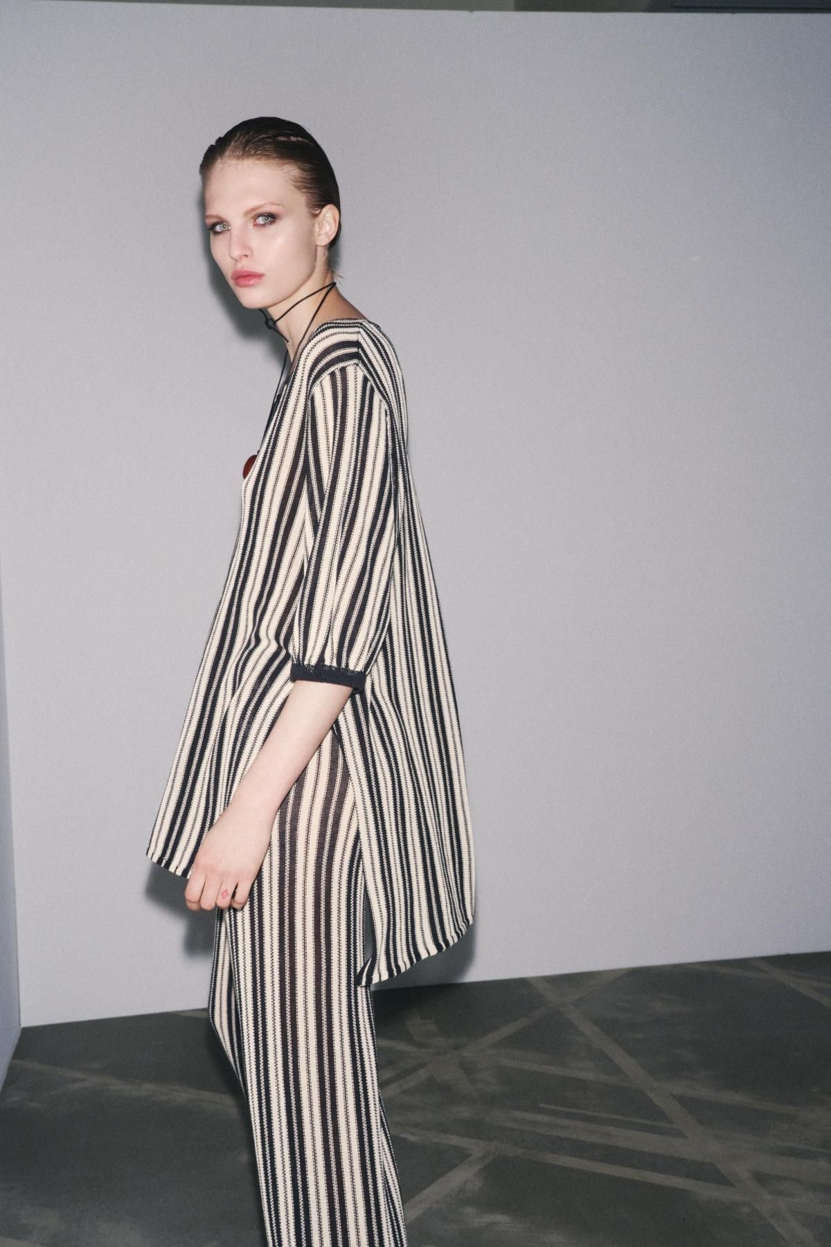 자라 스트라이프 린넨 블렌드 반팔 니트 탑 5536/006 ECRU / BLACK - 상세 이미지 4