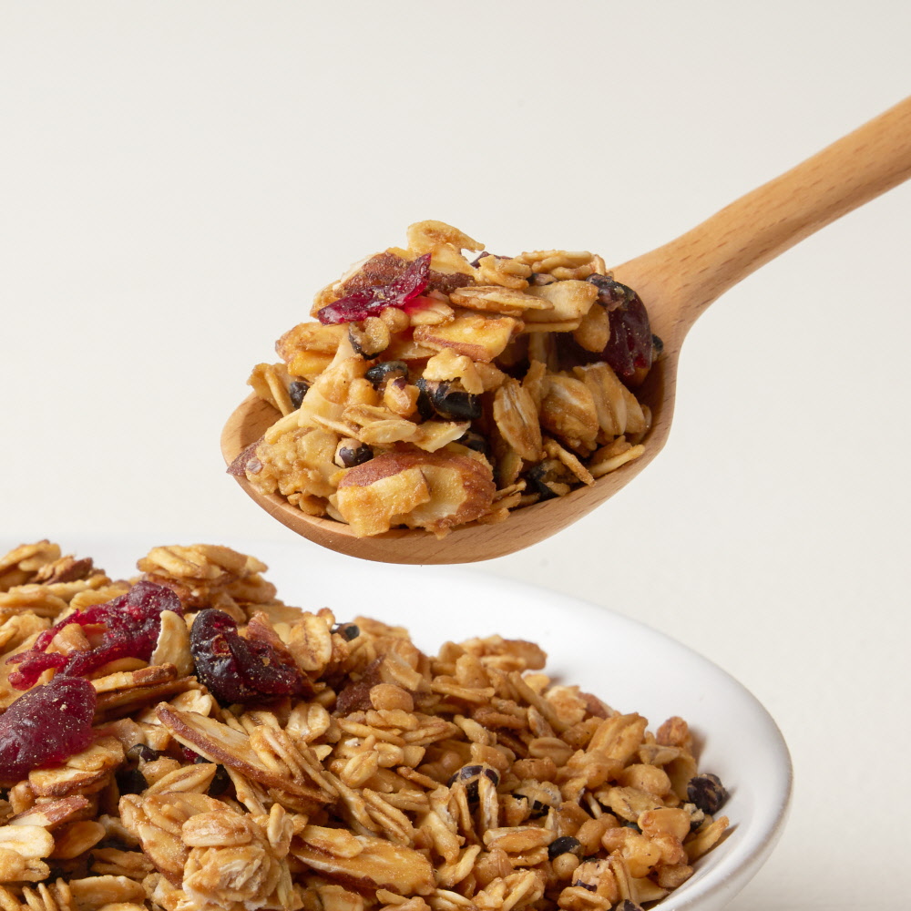 싸리재 국산 귀리 수제 그래놀라, 저당 통곡물 오트밀 씨리얼 그레놀라 200g, 1개