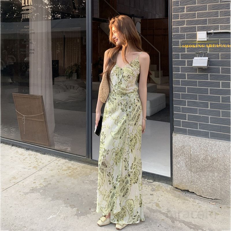 여성 쉬폰 플라워 프린팅 브이넥 끈나시 백리스 슬릿 롱 원피스 비치룩 휴양지룩 봄 여름 8677 - 상품 이미지