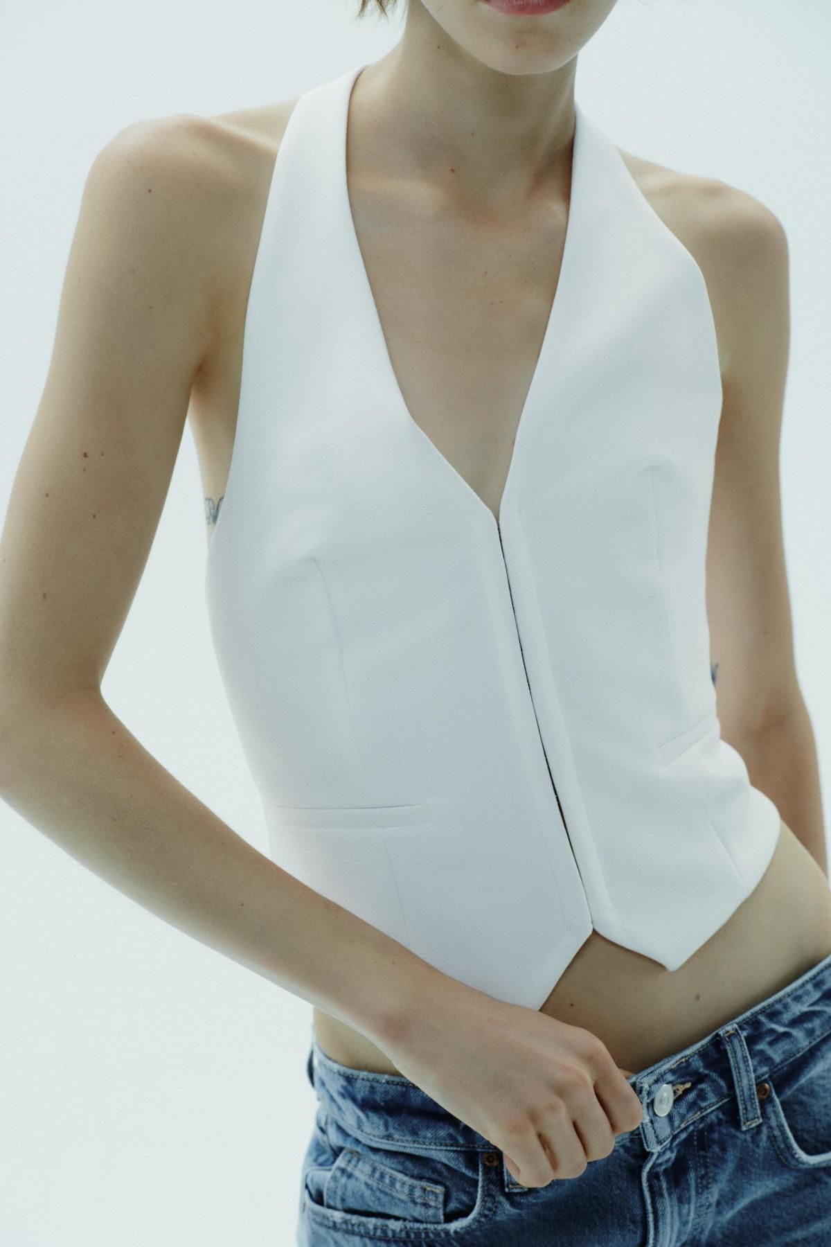 자라 홀터넥 스카프 베스트 2010/806 WHITE - 상세 이미지 3