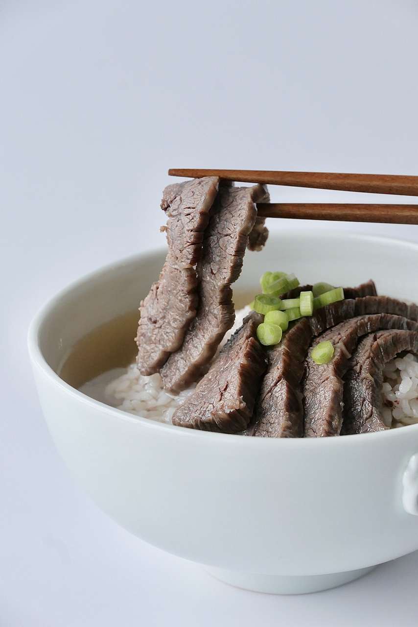 한우투뿔양지곰탕(900g/2인분) - 상세 이미지 4