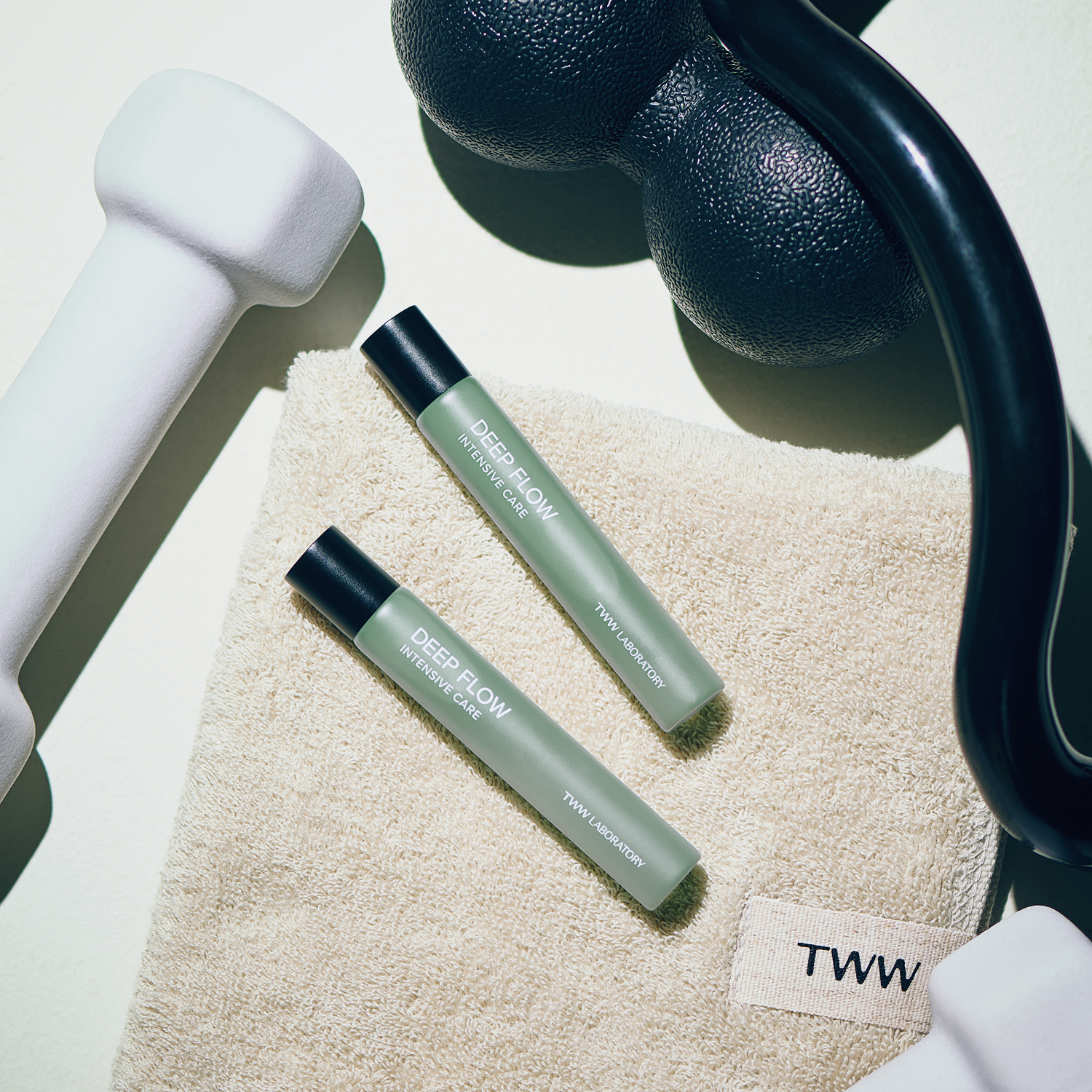 목·어깨 집중 쿨링 케어 TWW 딥플로우 아로마 롤온 10ml, 2개 - 상세 이미지 3