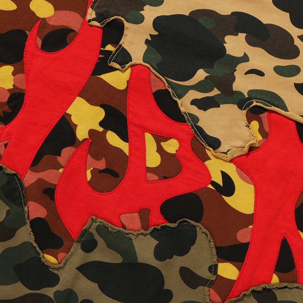 베이프 티셔츠 1ST CAMO UPCYCLED RELAXED FIT CREWNECK SWEATSHIRT 1L80-113-305 - 상세 이미지 4