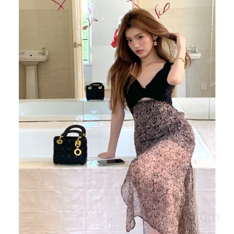 여성 브이넥 레이스 민소매 로즈 패턴 시스루 배색 하이웨스트 슬림핏 섹시 글램 파티룩 데이트룩 롱 원피스 봄 여름 8717 - 상세 이미지 2