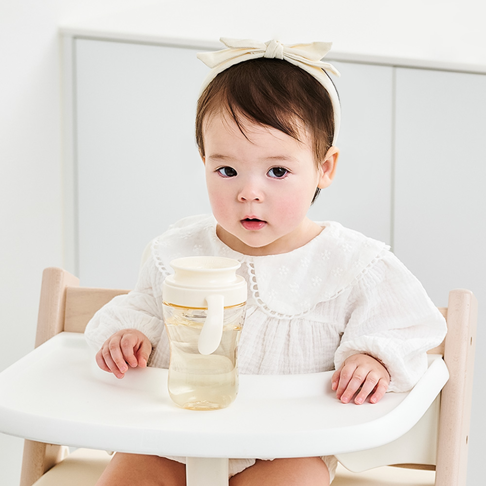 아띠래빗 자기주도 유아컵 흘림방지 아기물병 어린이집 유치원 물병 빨대컵 300ml