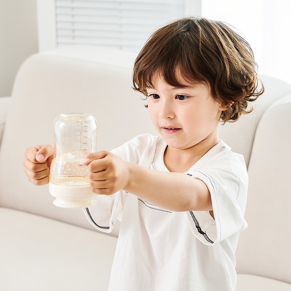 아띠래빗 자기주도 유아컵 흘림방지 아기물병 어린이집 유치원 물병 빨대컵 300ml
