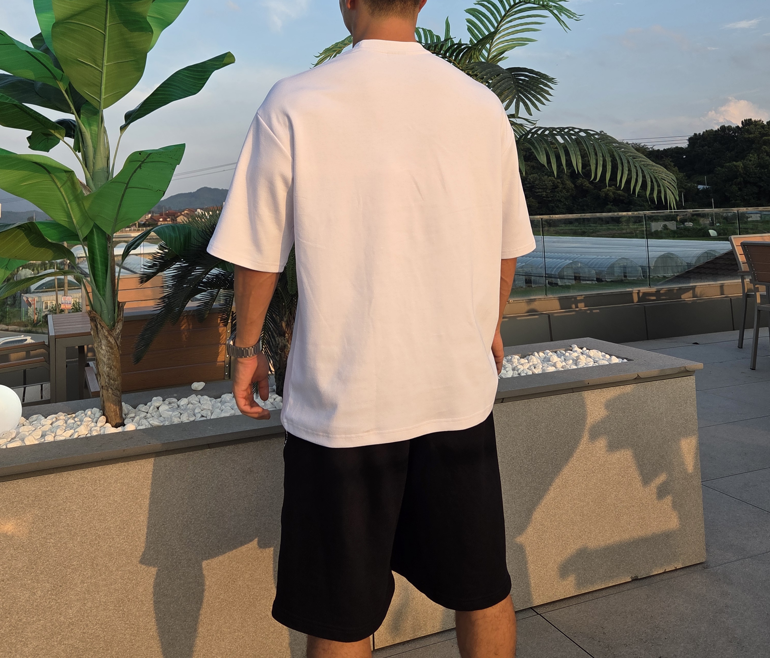 GMK basics 자체제작 국내산 16수(30수 투플라이) 목 안 늘어나면서 어깨 넓어 보이는 무지 반팔 티셔츠 - 상세 이미지 5