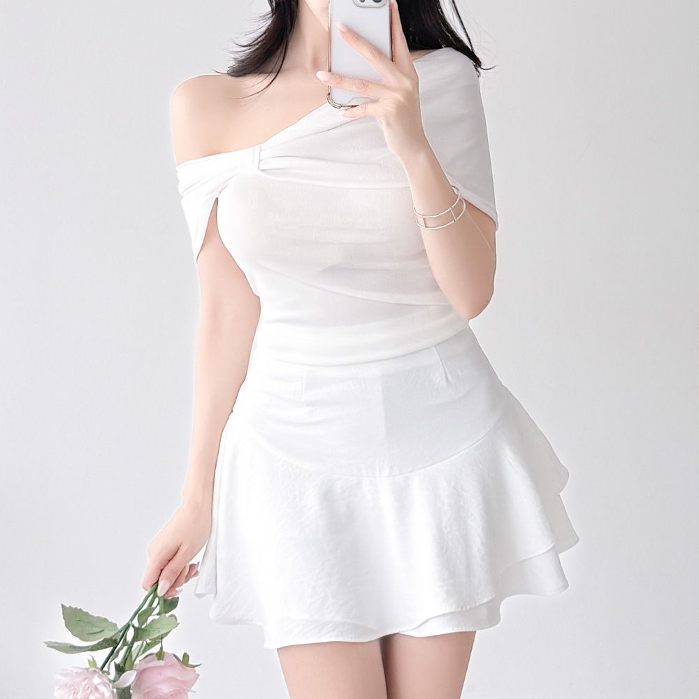 뉴도에르 리본 오프숄더 반팔 티셔츠 AI0113 - 상세 이미지 2