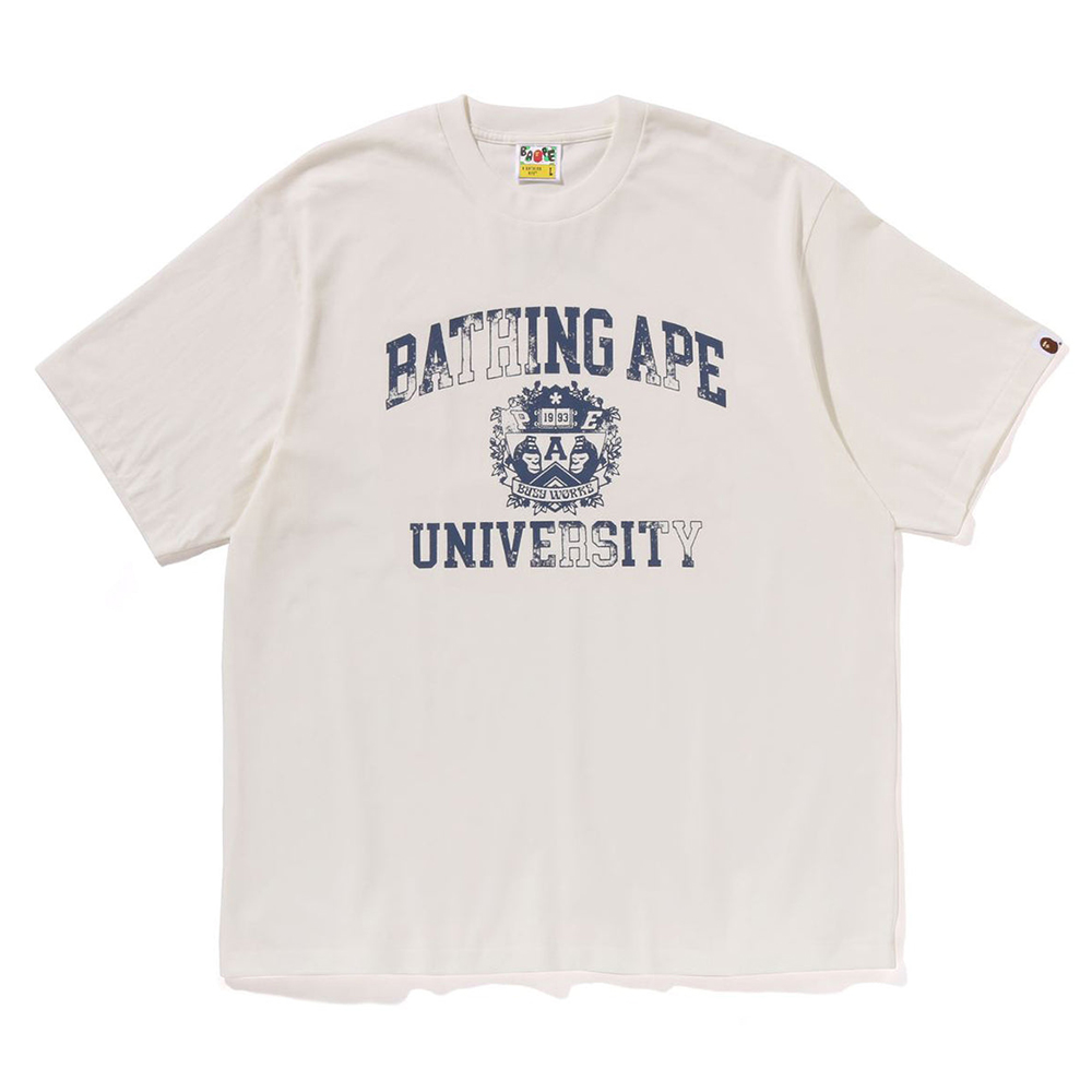 베이프 반팔티 SPRAY PRINT COLLEGE LOGO RELAXED FIT TEE 1L80-110-332 - 메인 이미지