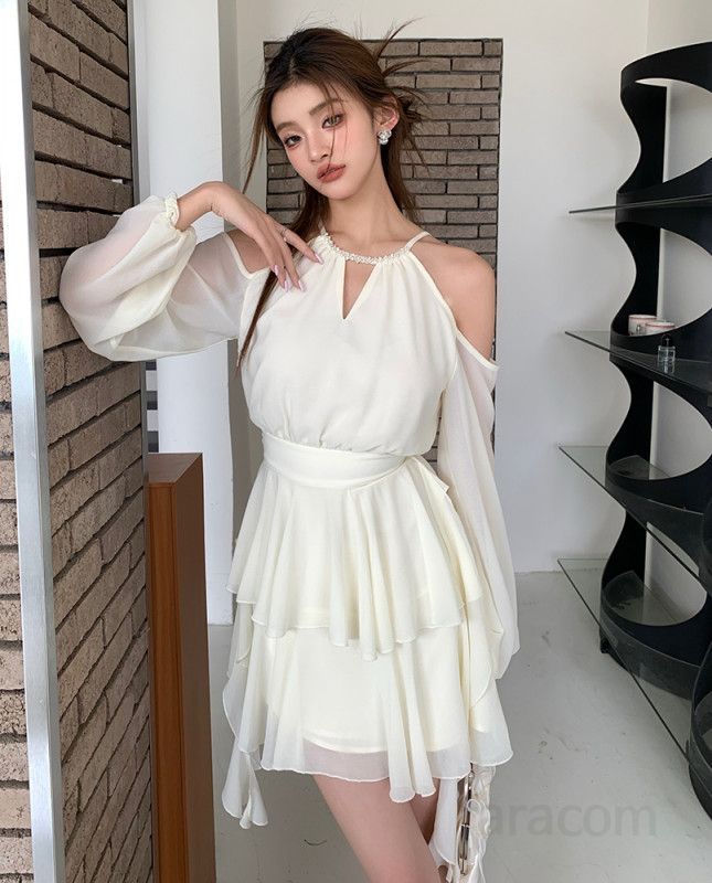 여성 우아한 오프숄더 홀터넥 등롱소매 쉬폰 X라인 프릴 미니 원피스 하이웨스트 짧은 여리여리 봄 여름 데이트룩 8276 - 상세 이미지 4