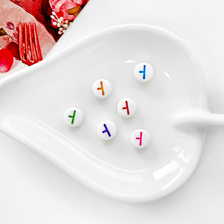(10p) 4X7mm 화이트 X 비비드컬러 글씨 미니 납작 원형 한글 비즈 - 모음 - 상세 이미지 3