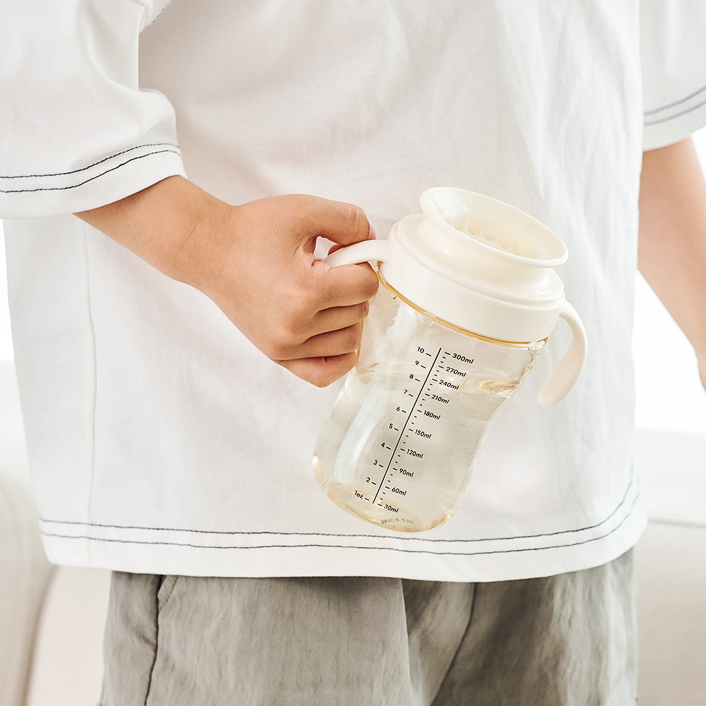 아띠래빗 자기주도 유아컵 흘림방지 아기물병 어린이집 유치원 물병 빨대컵 300ml