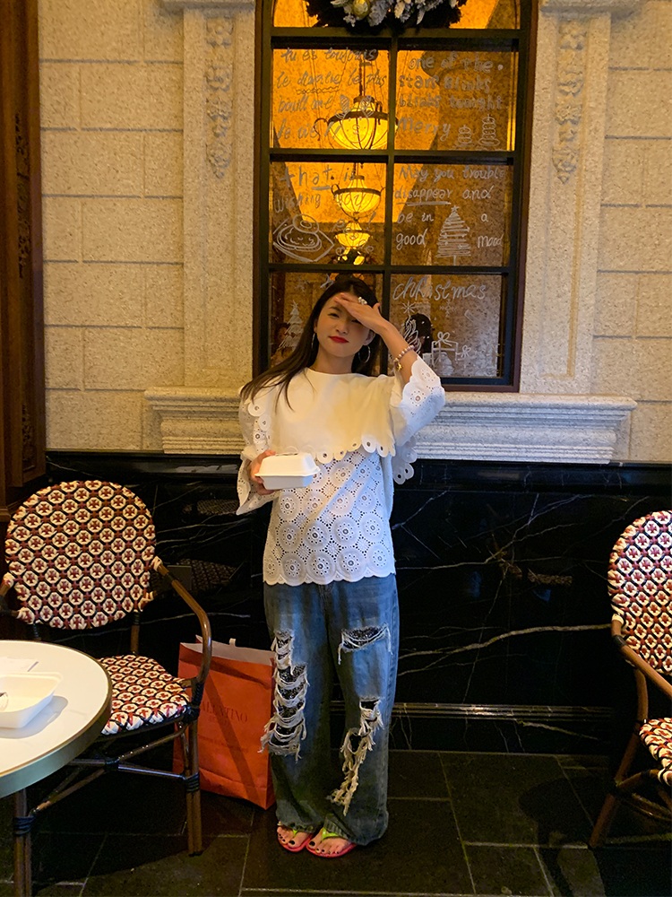라운드넥 빅카라스퀘어레이스 펀칭긴팔블라우스 자수 봄 여름 루즈핏 캐주얼 고급 순면 화이트 - 상세 이미지 5