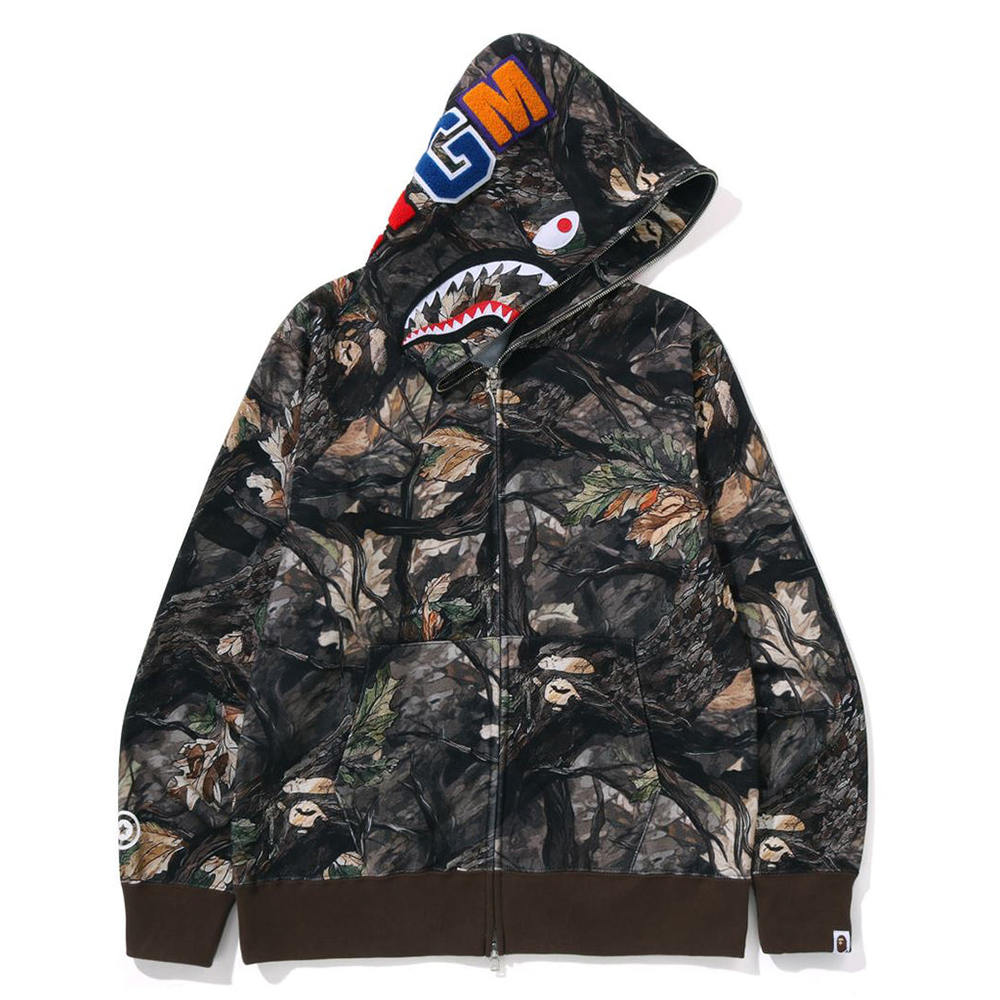 베이프 후드집업 TREE EDGE CAMO SHARK FULL ZIP HOODIE 1L80-115-002 - 메인 이미지