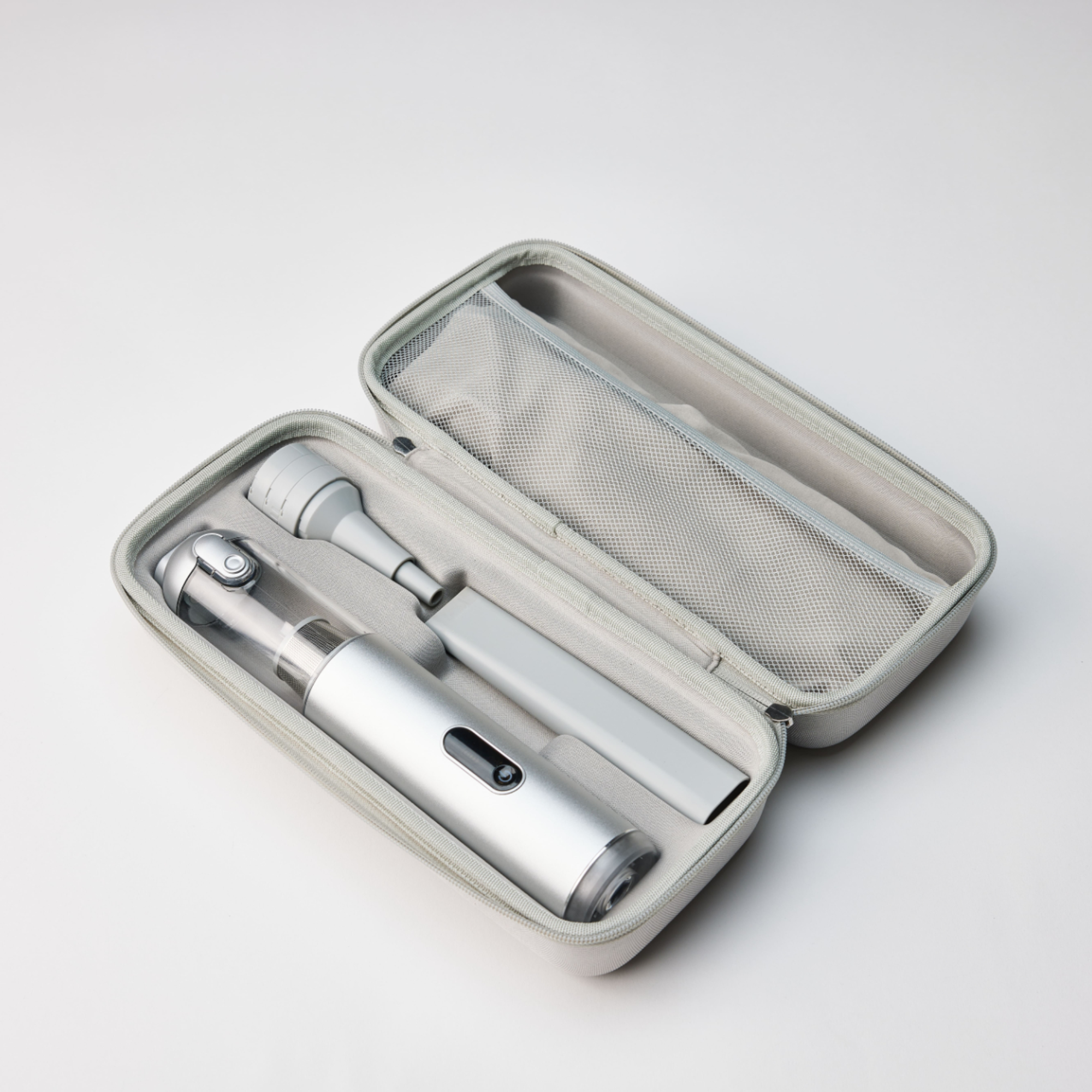 메이튼 차량용 청소기 에어건 자동차 무선 휴대용  진공 핸디 차 미니 실버레이