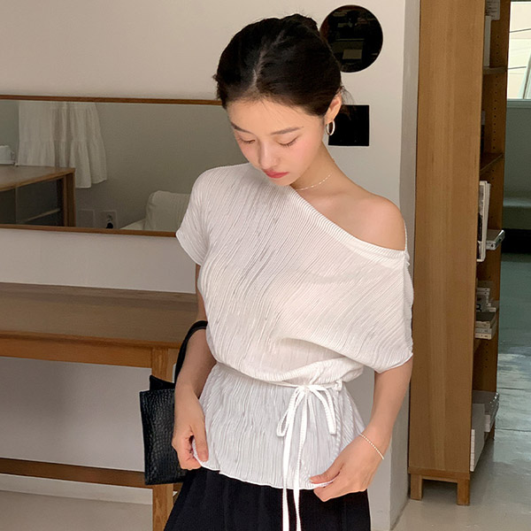 로엘린 썸머 투웨이 넥 플리츠 캡소매 티셔츠 ts4660 - 상품 이미지