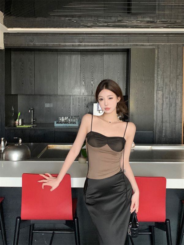 여성 슬림핏 배색 시스루 오픈백 끈나시 민소매 크롭 브라탑 뷔스티에 페이크 투피스 레이어드 상의 섹시 유니크 파티룩 클럽룩 데일리 봄 가을 13163 - 상세 이미지 5