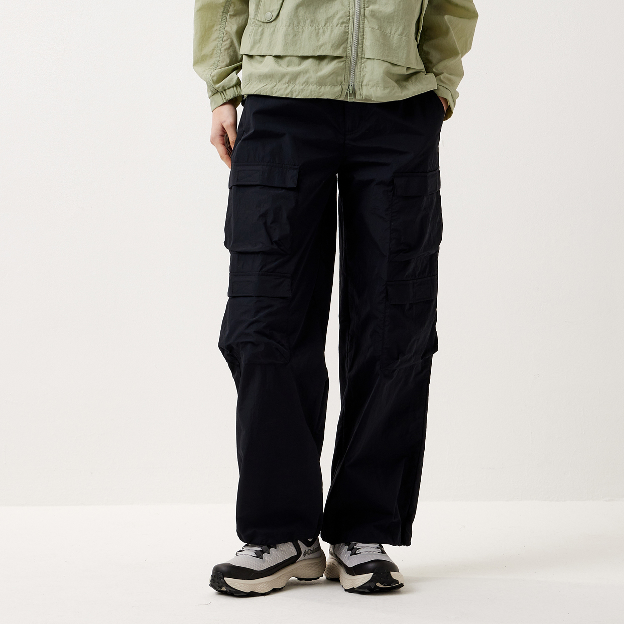 [본사직영]컬럼비아 여성 엘러베이티드 뷰 파라슈트 팬츠 C62AR5491010