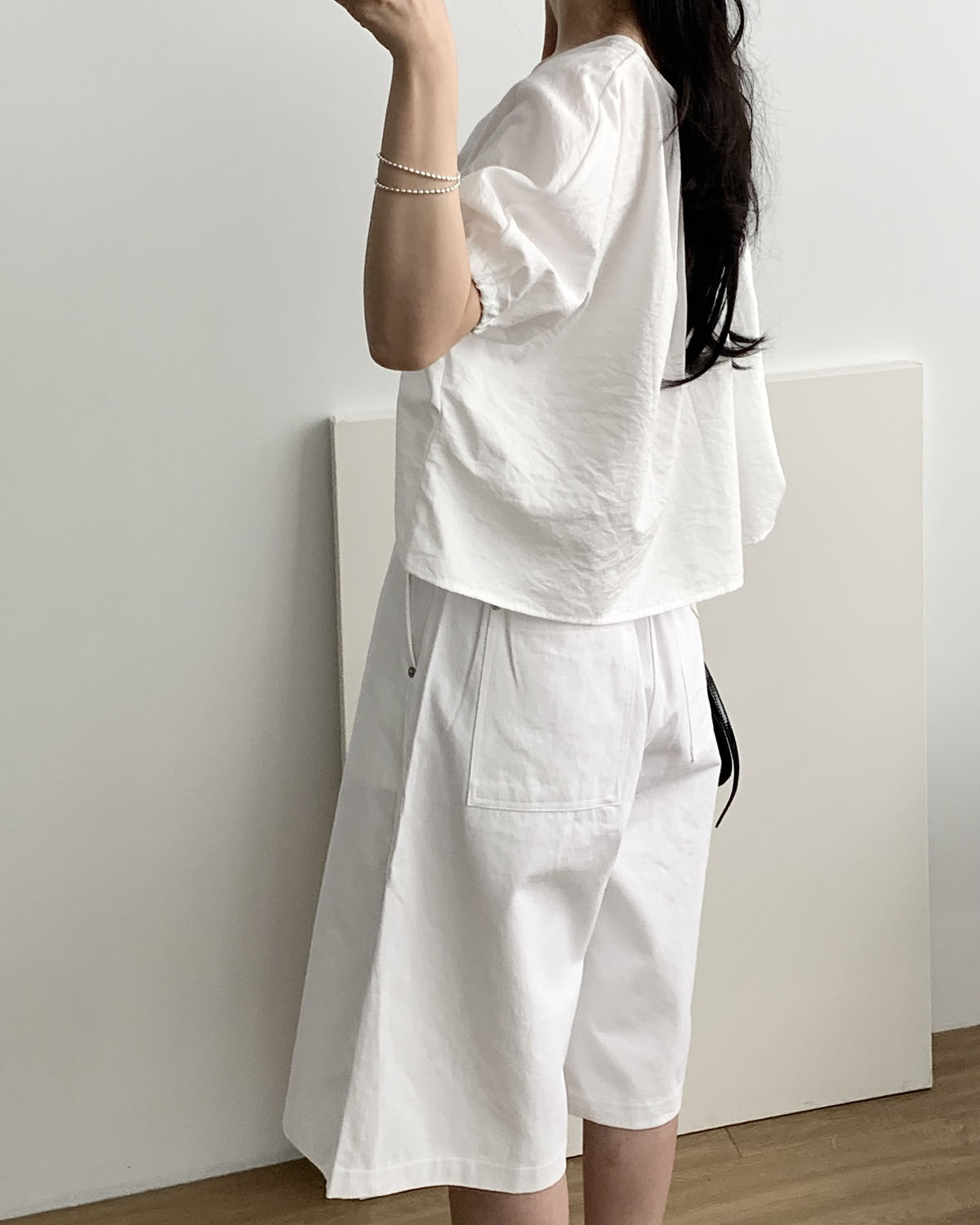 [아이당일] 리나 린넨 블라우스 반팔 퍼프 셔링블라우스 웨어링무드 (2c) - 상세 이미지 4