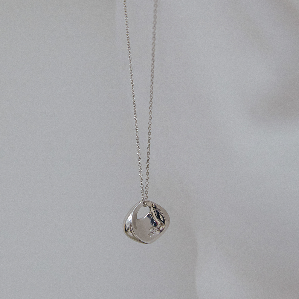 [바이이에르] Clay necklace (Silver) BH7N56736WB650 - 상세 이미지 2