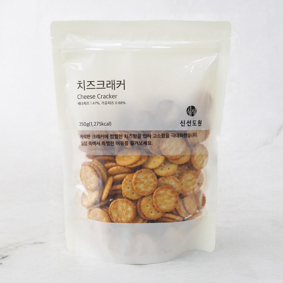 메가마트 신선도원 치즈크래커 250g - 상품 이미지