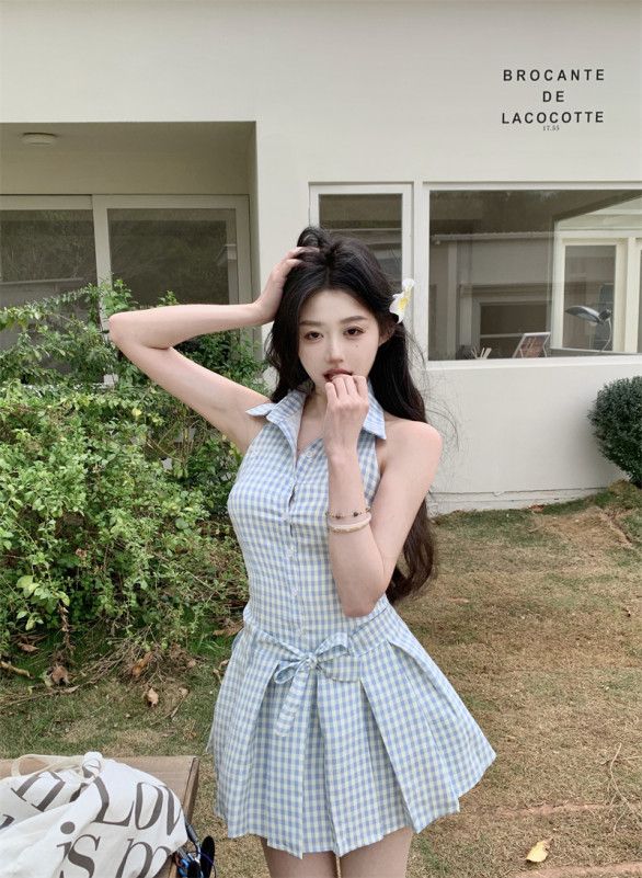 여성 프렌치 무드 홀터넥 카라 체크 플리츠 민소매 셔츠 미니 원피스 하이웨이스트 A라인 데일리 바캉스룩 봄 여름 가을 13162 - 상세 이미지 4