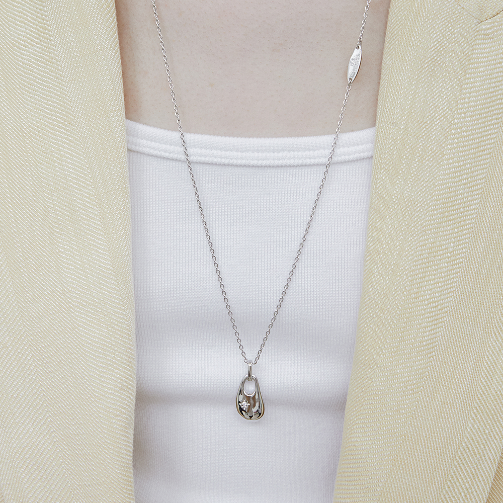 [바이이에르] Oyster necklace (Silver) BH7N56755WB700 - 상세 이미지 2
