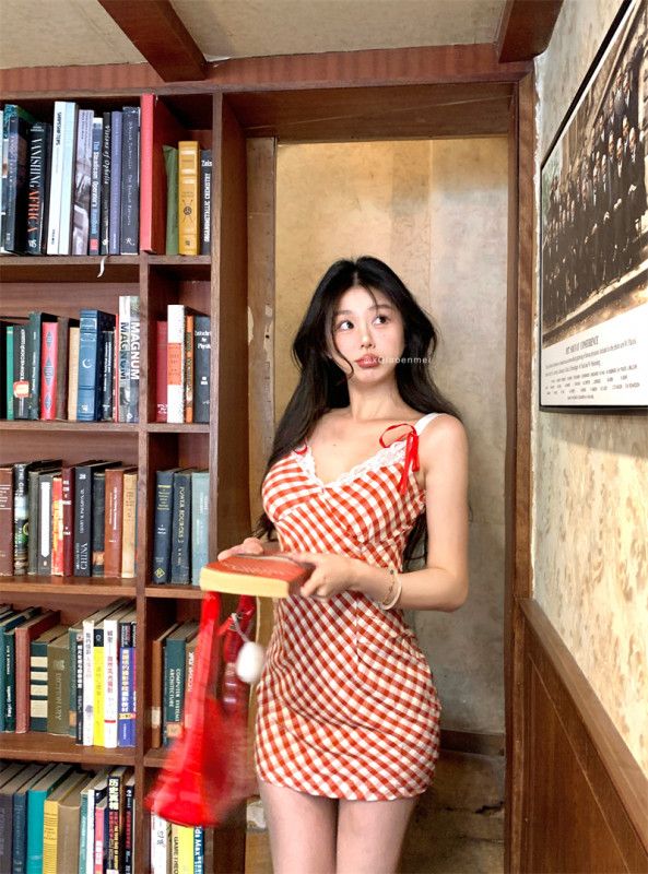 여성 프렌치 무드 레이스 브이넥 체크 하이웨이스트 A라인 뷔스티에 미니 원피스 봄 가을 데일리룩 13164 - 상세 이미지 4