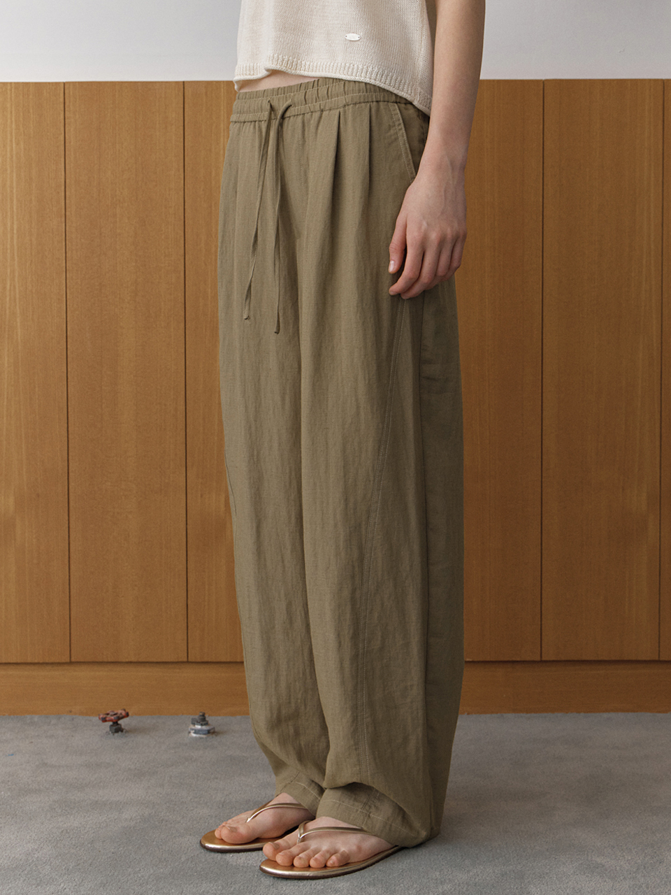 [엘씨브이] CURVED STITCH WIDE-FIT PANTS_BROWN - 상세 이미지 3