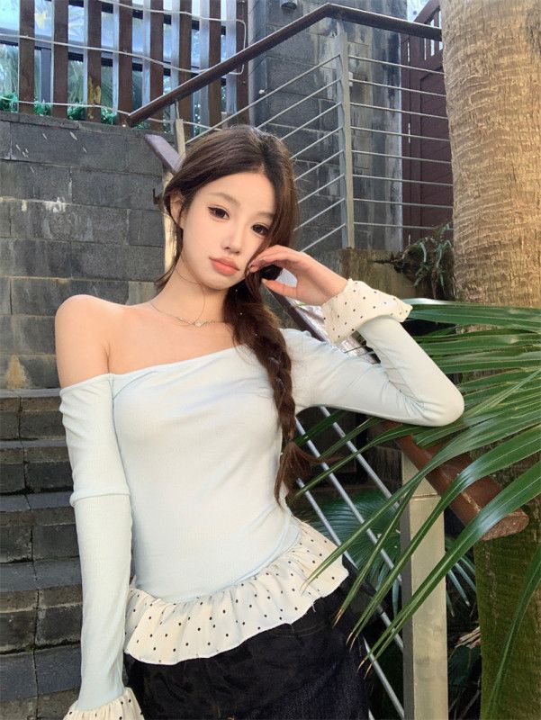 여성 오프숄더 언발란스 도트 물방울 러플 프릴 루즈핏 긴팔 티셔츠 블라우스 데일리룩 캐주얼 봄 가을 13170 - 상세 이미지 2