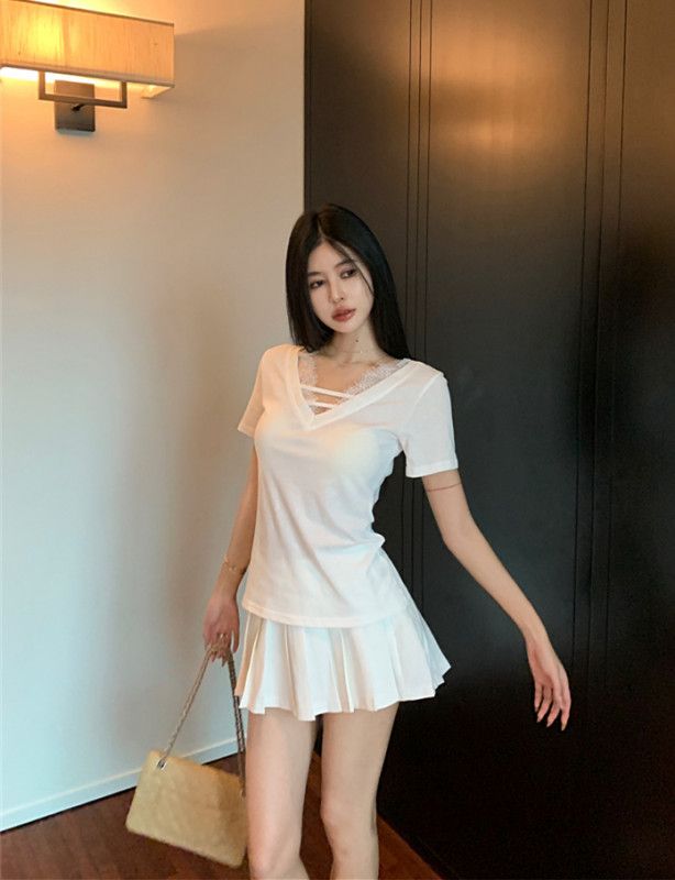 여성 브이넥 레이스 반팔 루즈핏 데일리 기본티 펀칭 골지 디자인 캐주얼 봄 여름 티셔츠 13204 - 상세 이미지 3