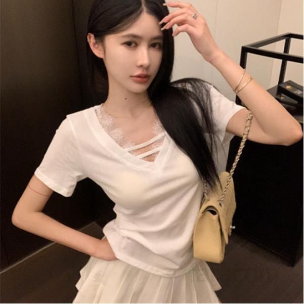 여성 브이넥 레이스 반팔 루즈핏 데일리 기본티 펀칭 골지 디자인 캐주얼 봄 여름 티셔츠 13204 - 상품 이미지