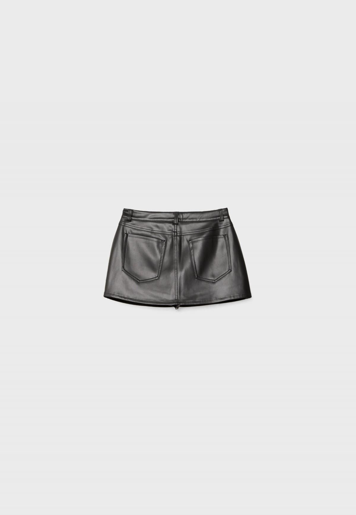 스트라디바리우스 레더 이펙트 미니 스커트팬츠 1283/693 BLACK - 상세 이미지 2