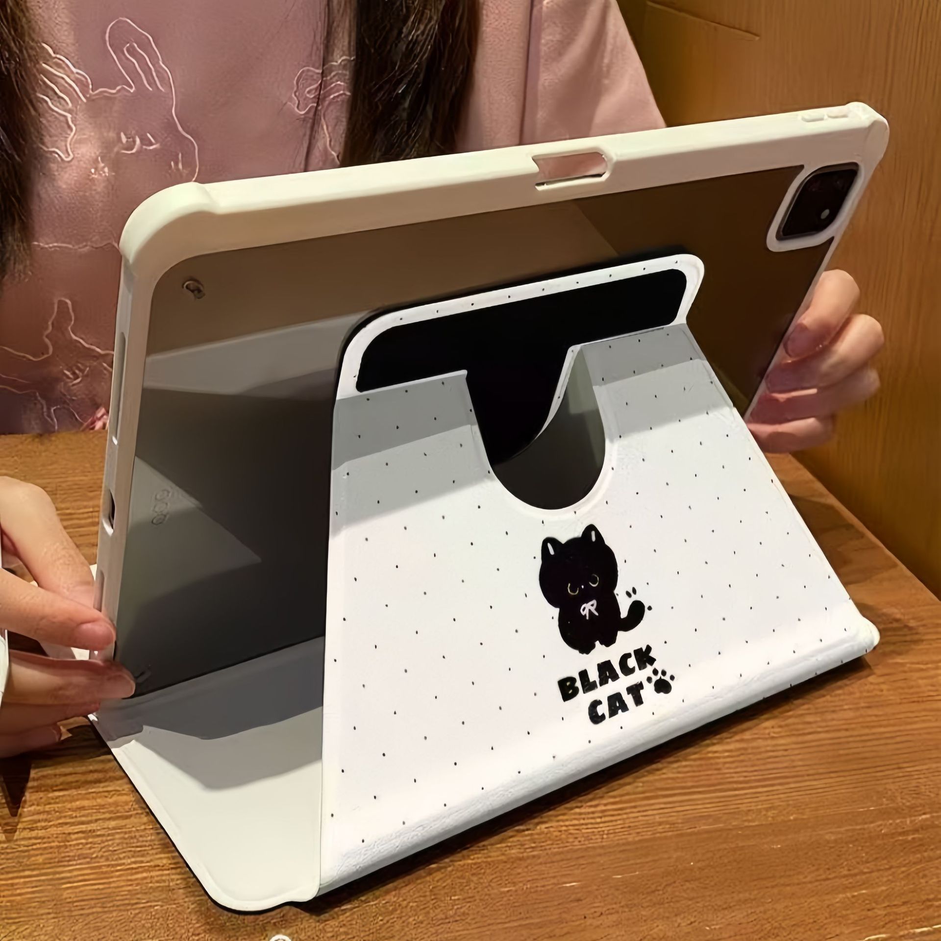 블랙캣 회전 아이패드 케이스  iPadair4/5/6/7 iPadPro/11A16/10 - 상세 이미지 3