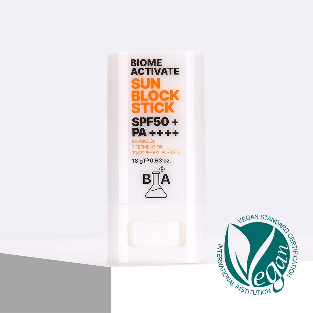 [바액] [2개] 선블록 스틱 [18g] 보송한 사용감 번들거림없는 선스틱 비타민E 토코페롤  BISABOLOL 주름 미백 자외선차단 3중 기능성 선크림