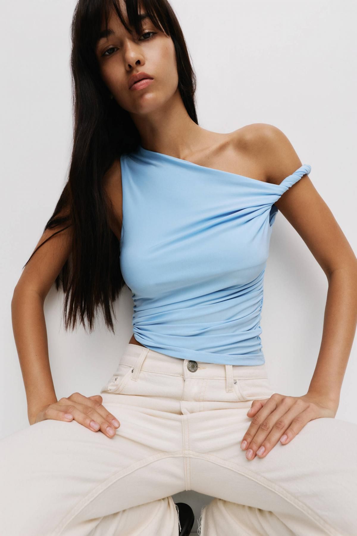 풀앤베어 트위스트 스트랩 민소매 탑 7151/320 PALE BLUE - 상세 이미지 4