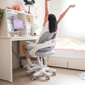 투노 에이루 초등학생 어린이 바른자세 아이 발받침 의자 솔직 후기 | 실제 배치 사진 포함 - 상품 이미지 3