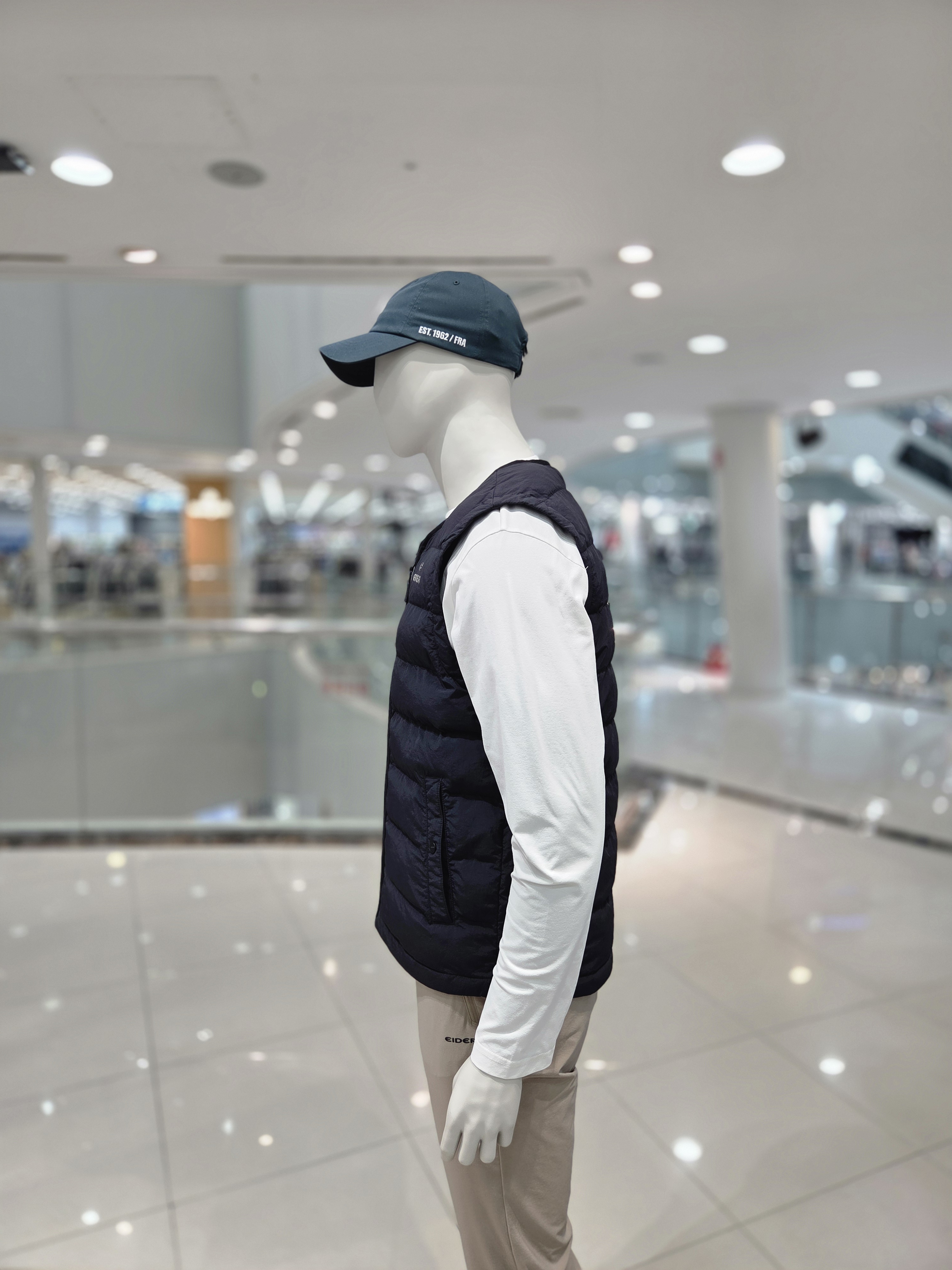 아이더 남성 경량 패딩 베스트 U넥 데일리 이너조끼 작업복 단체복 - 상세 이미지 4