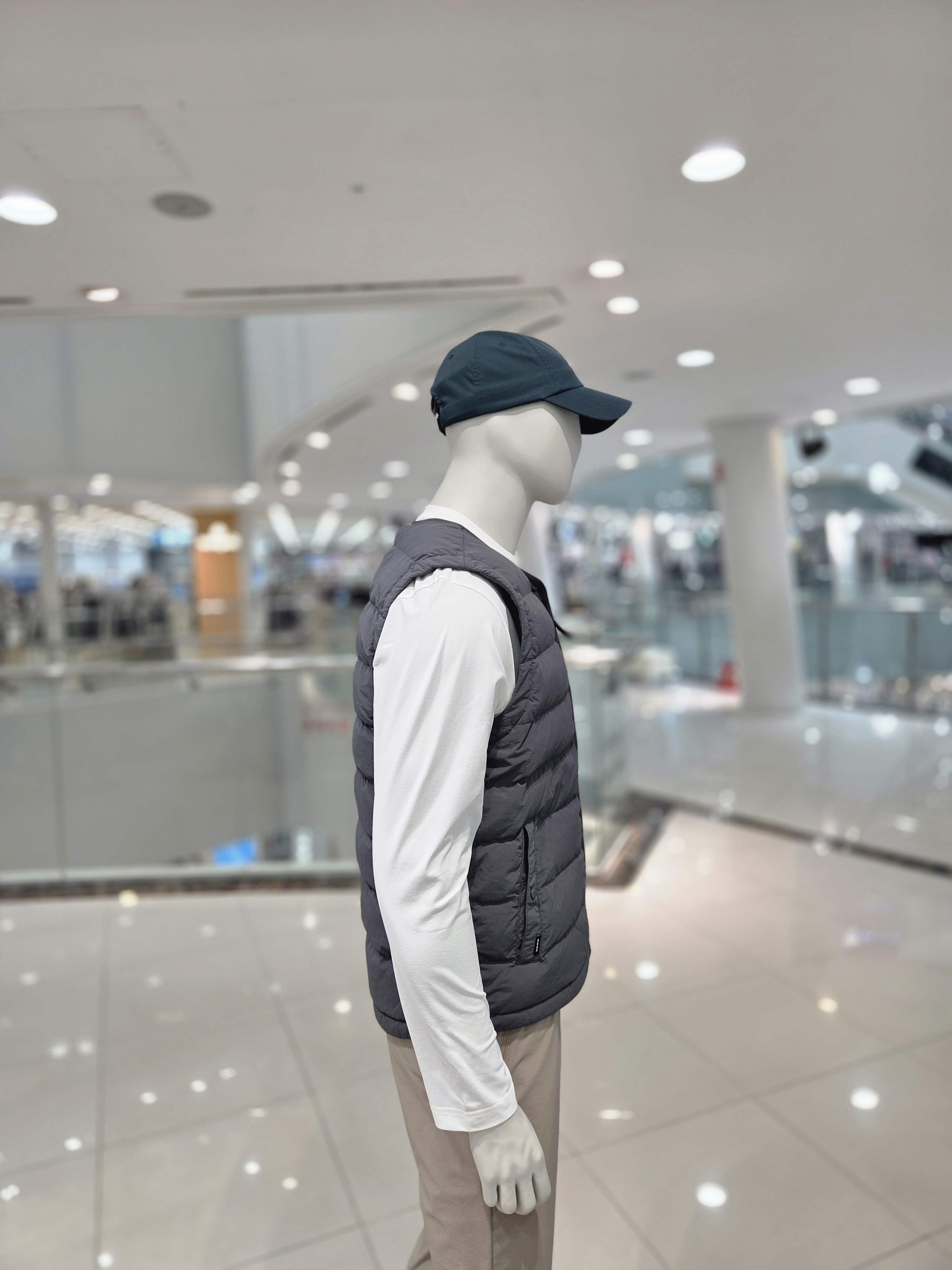 아이더 남성 경량 패딩 조끼 데일리 이너조끼 작업복 단체복 MU25681 - 상세 이미지 3