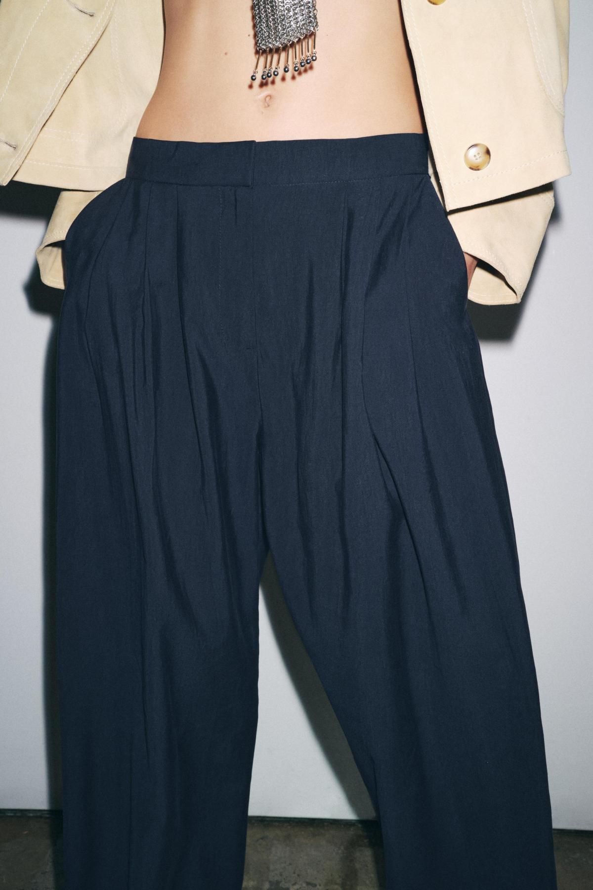 자라 테크니컬 와이드 플리츠 플루이드 팬츠 6136/242 NAVY BLUE - 상세 이미지 5