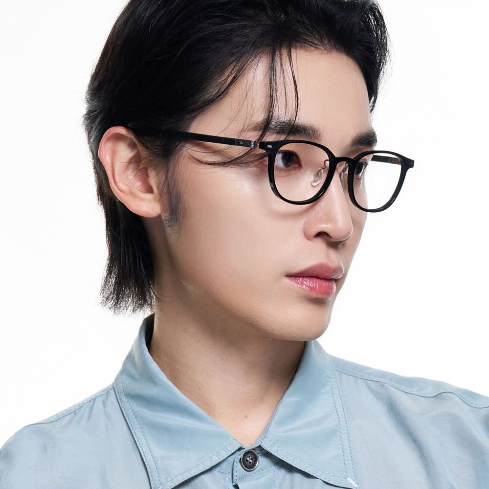 블루스크린차단 초경량 국산 나사없는 사각 뿔테 안경 투명