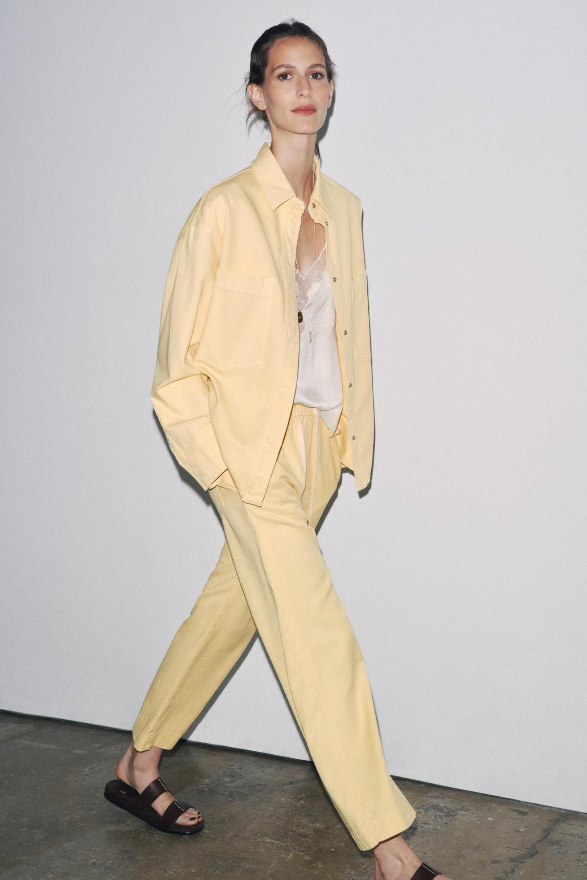 자라 미니멀 코튼블렌드 오버핏 포켓 오버셔츠 6786/241 LIGHT YELLOW - 상세 이미지 2