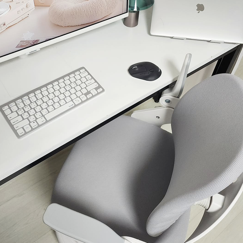 투노 에이루 초등학생 어린이 바른자세 아이 발받침 의자