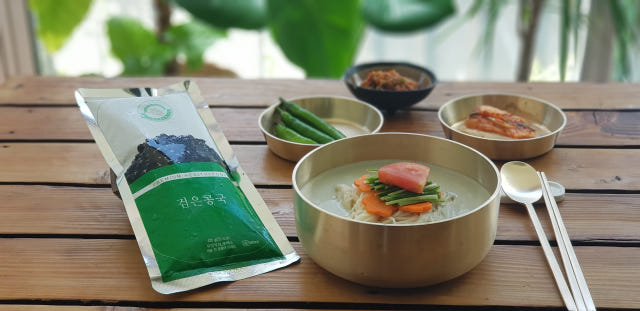 콩쿡맘 좋은콩식품 검은콩국 콩물 업소용 콩국 서리태 콩물 대용량 검은콩 콩국수 콩국물 식당 430ml, 20개 — 여름 식탁을 풍요롭게 하는 활용법